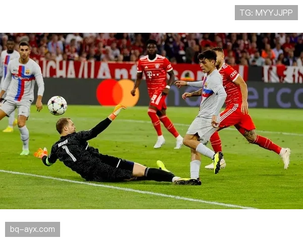 诺伊尔联赛神勇发挥助球队取胜,状态回暖引关注 诺伊尔联赛神勇发挥助球队取胜,状态回暖引关注