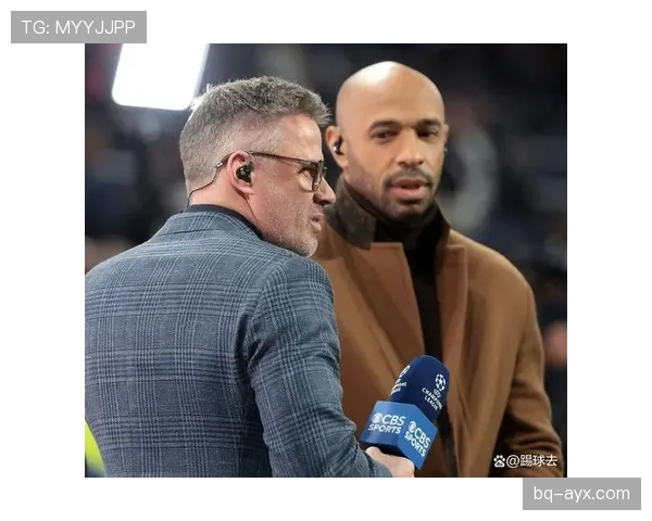 范戴克防守表现稳健，被比作马尔蒂尼式中卫