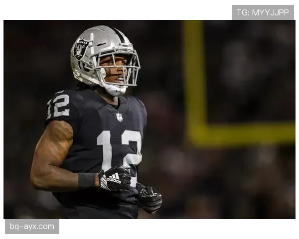 马丁无球跑动制造错位，高效得分改变球队进攻结构